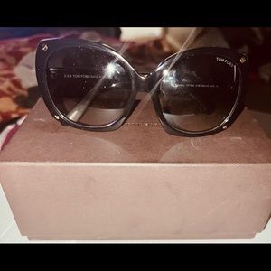 Authentic Tom Ford sunglasses!! Comes with original box and case